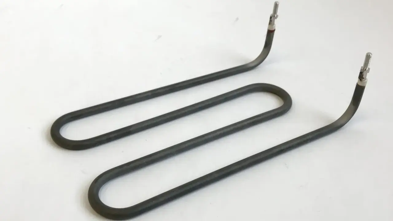 Un élément chauffant en forme de U, un **résistance tube** gris, avec des connecteurs métalliques aux extrémités, sur fond blanc.