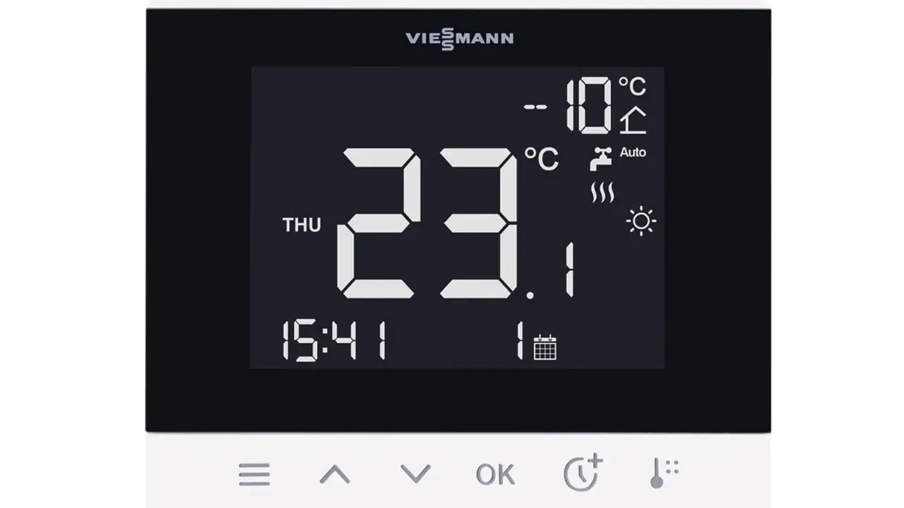 Thermostat Viessmann affichant 23.1°C, idéal pour une pompe à chaleur. Température extérieure -10°C.