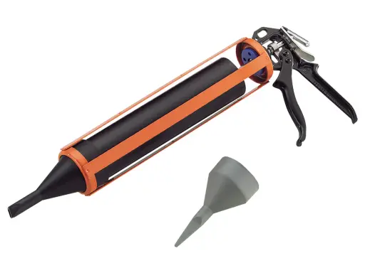 Pistolet à joint orange et noir, prêt à l'emploi pour vos travaux de calfeutrage. Un embout gris est également visible.